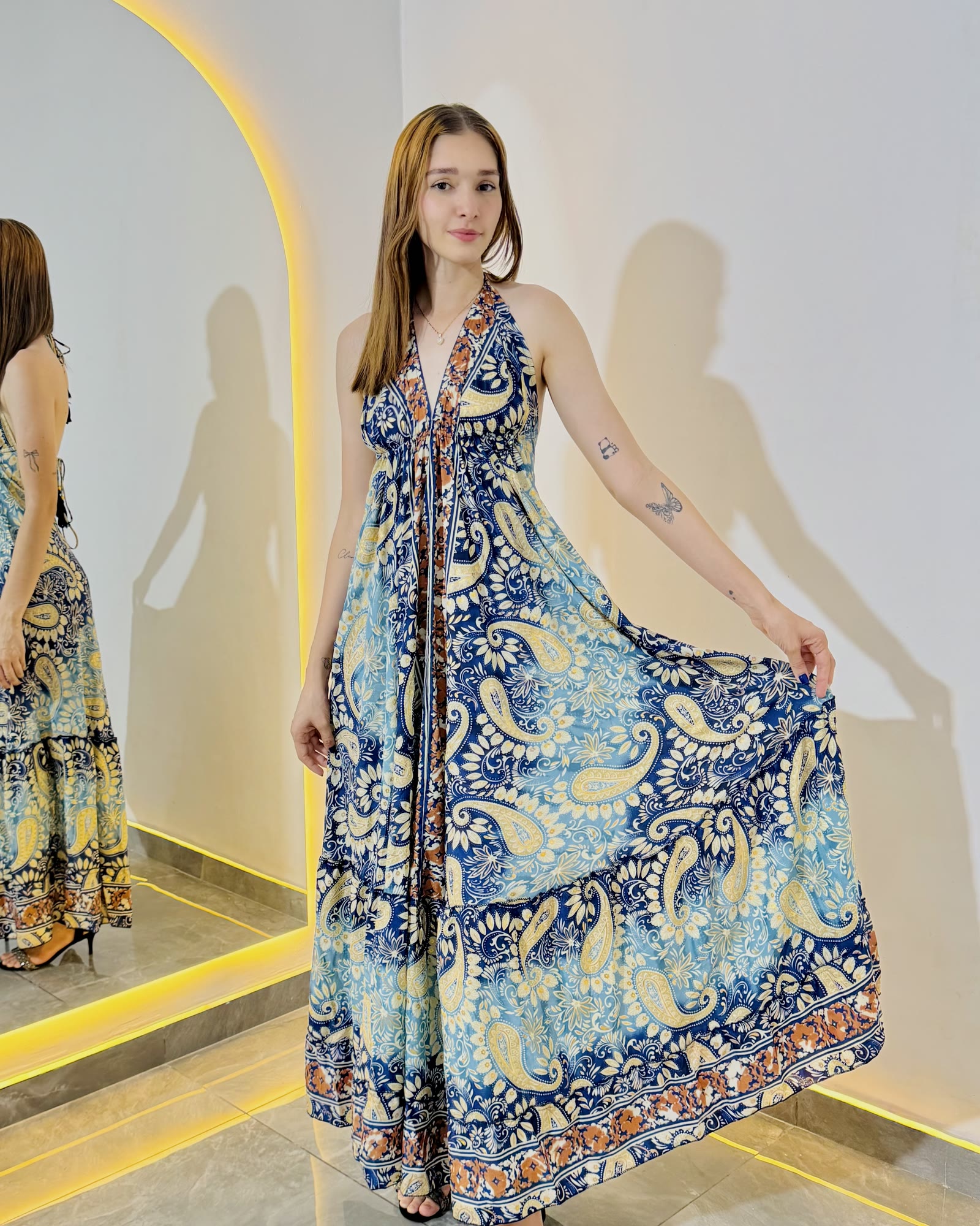 Vestido Indiano longo - Aria (com detalhes dourados)